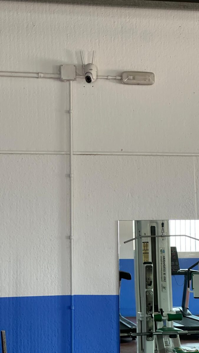 Cámara en el interior del gimnasio