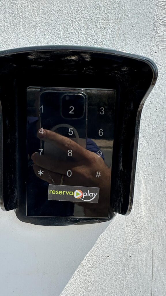 Teclado de acceso con código